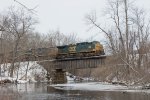 CSXT 464 Leads M426 at Messalonskee Stream 